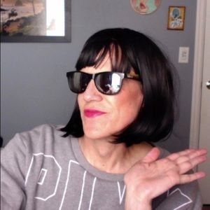 Meet your Posher, Aly